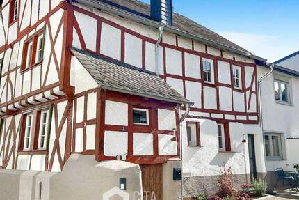 Haus Boppard - 8 Zimmer, 195 m&sup2;, 449.000&euro; | Angebot:25690346