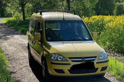 Opel Combo 201.000 km 4.499 &euro; Wolken 56332