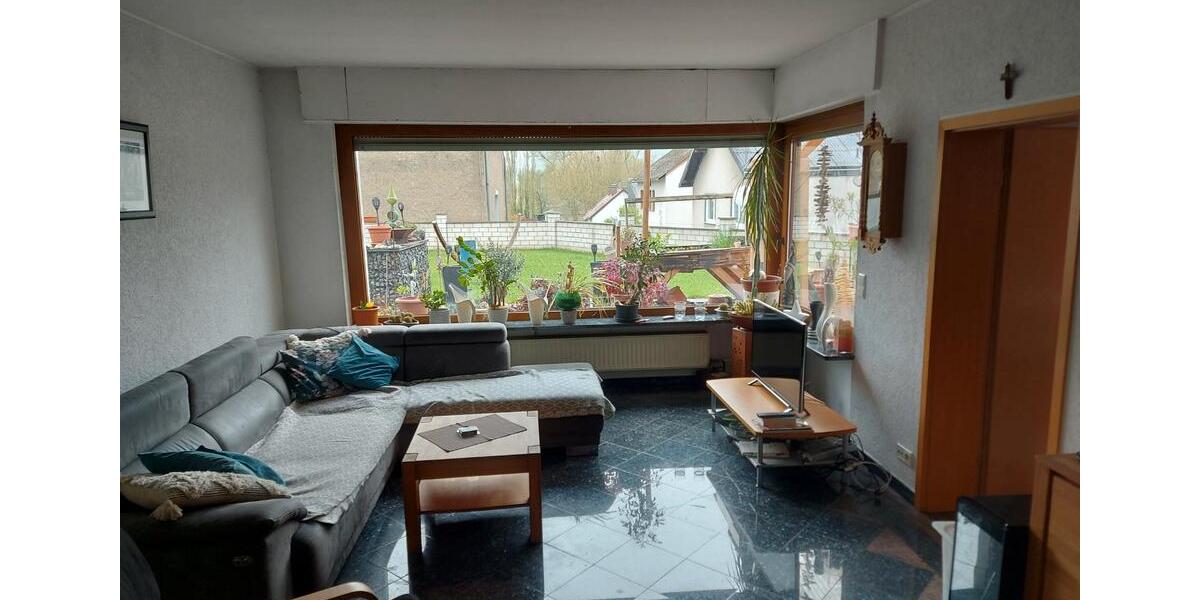 Etagenwohnung Andernach - 5 Zimmer, 133 m&sup2;, 298.000&euro; | Angebot:27284537