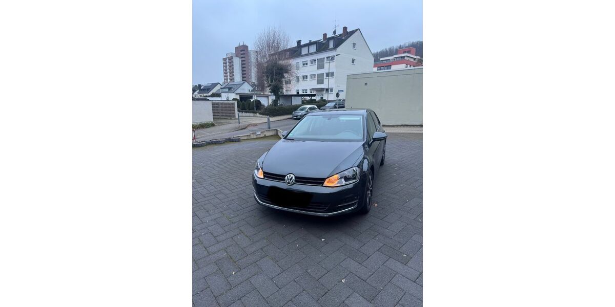 VW Golf 97.400 km 12.300 &euro; Koblenz 56072