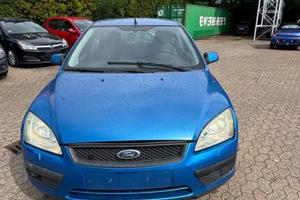 Ford Focus 272.395 km 999 € Polch 56751