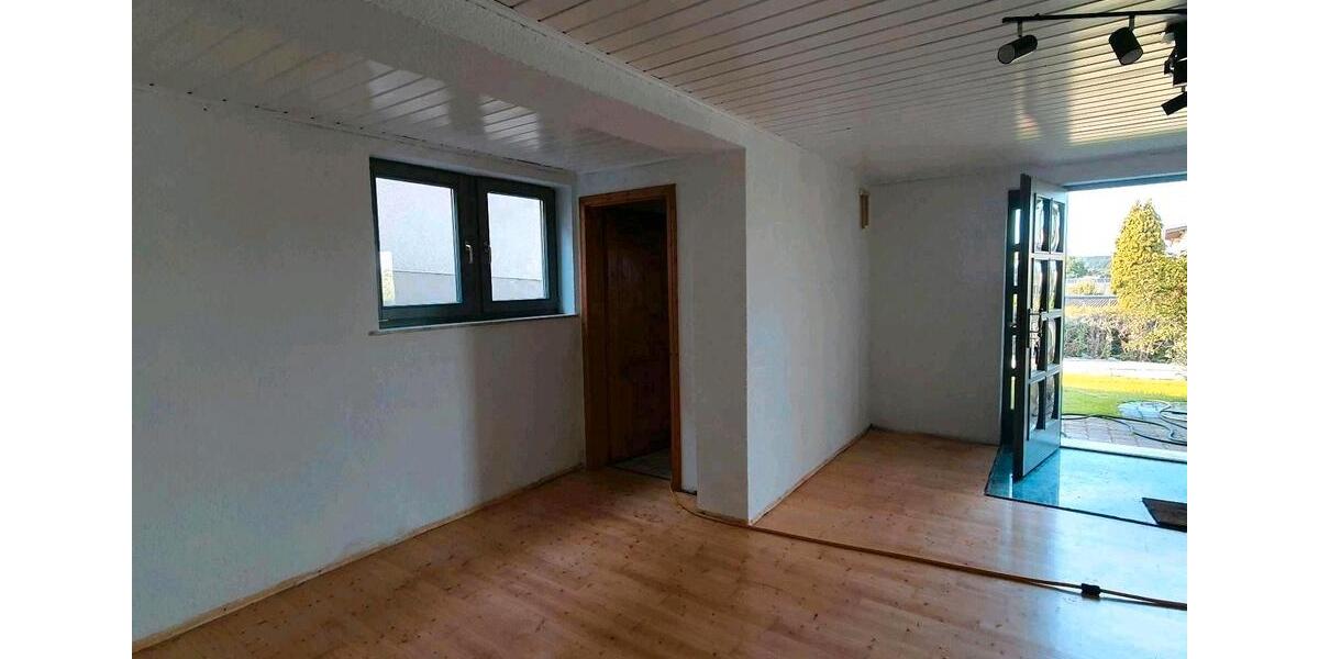 Etagenwohnung Mogendorf - 4 Zimmer, 130 m&sup2;, 245.000&euro; | Angebot:26978853
