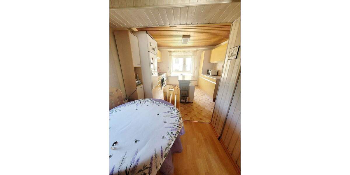 Mehrfamilienhaus, Wohnhaus Höhr-Grenzhausen Grenzhausen - 6 Zimmer, 168 m&sup2;, 209.000&euro; | Angebot:25702323