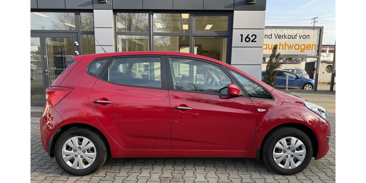 Hyundai ix20 Edition 20 68.500 km 7.990 &euro; Koblenz 56070