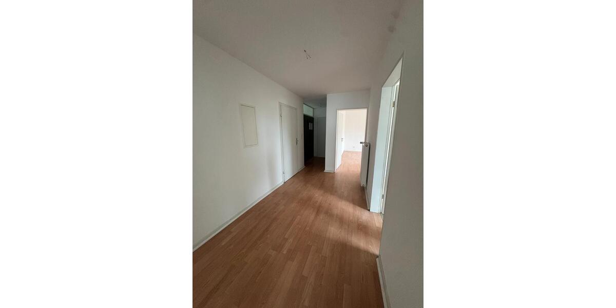 Etagenwohnung Neuwied - 2 Zimmer, 76 m&sup2;, 605&euro; | Angebot:26477138