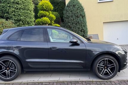 Porsche Macan 35.500 km 59.950 &euro; Arzbach 56337