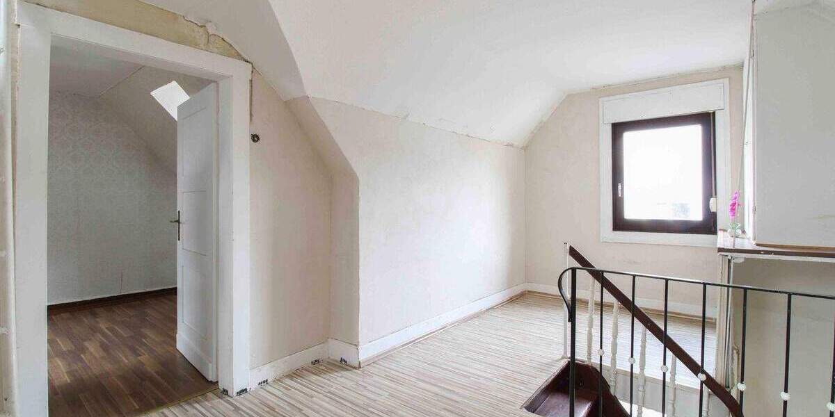 Handwerkertraum mit Grube! Einfamilienhaus inkl. Werkstatt und Ausbaupotenzial in Ransbach-Baumbach 4 zimmer