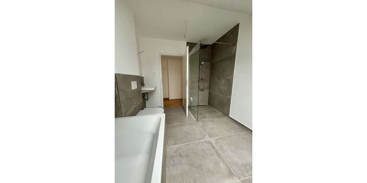 Modernes Wohnen in Nassau: 3 Zimmer mit Klima & 2 sonnigen Balkonen 3 zimmer