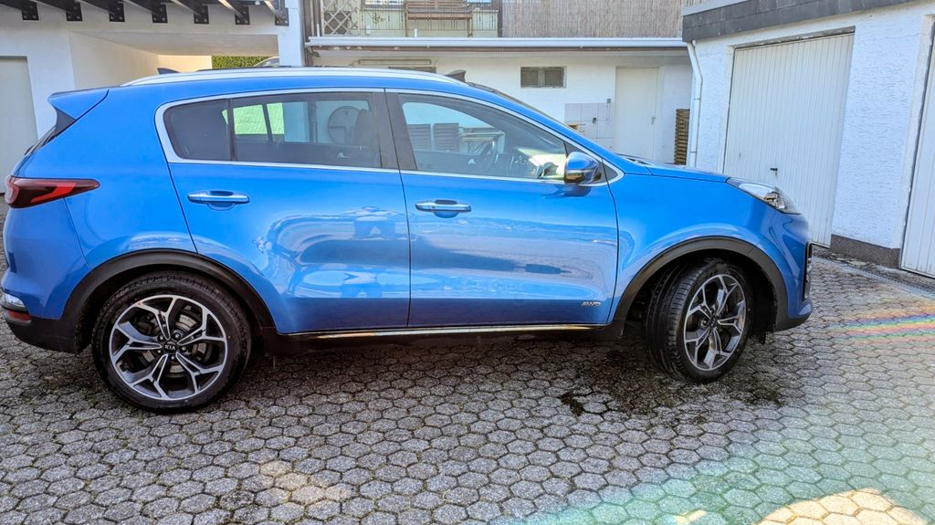 Kia Sportage 98.000 km 17.900 &euro; Koblenz 56075