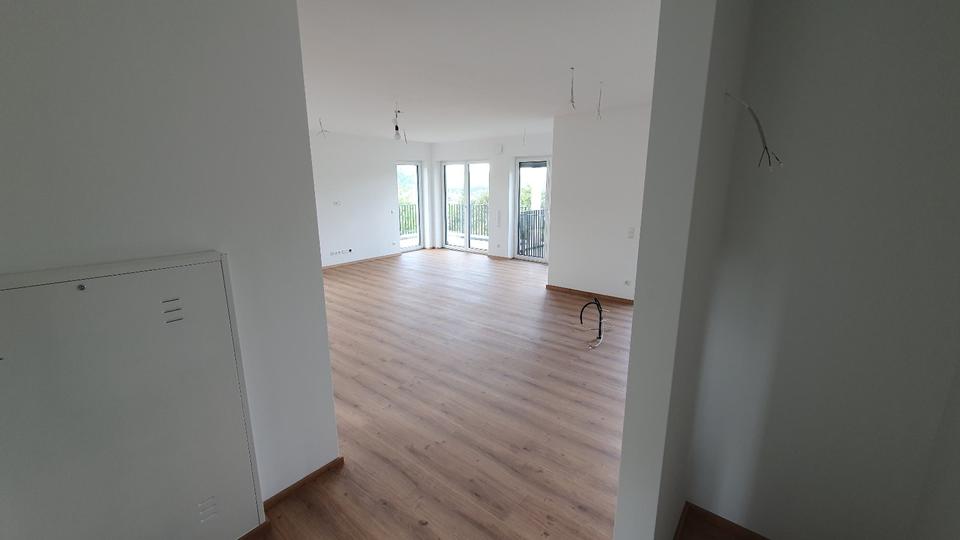 Etagenwohnung Lahnstein - 2 Zimmer, 70 m&sup2;, 925&euro; | Angebot:26427715