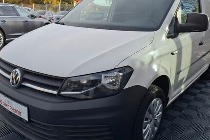 VW Caddy 147.516 km 9.490 € Altendiez 65624