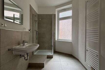 Wohnung Koblenz - 2 Zimmer, 69 m&sup2;, 990&euro; | Angebot:26914664