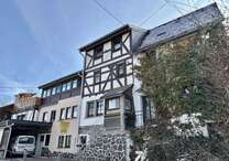 Haus zum Kaufen in Gackenbach 437.000 € 174.54 m²