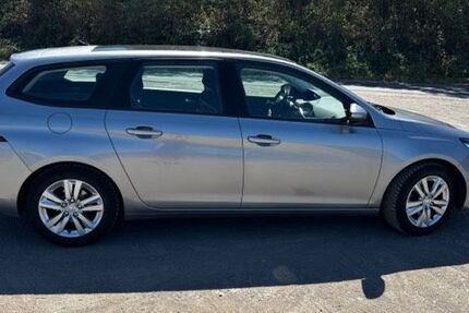 Peugeot 308 170.494 km 5.500 &euro; Mendig 56743