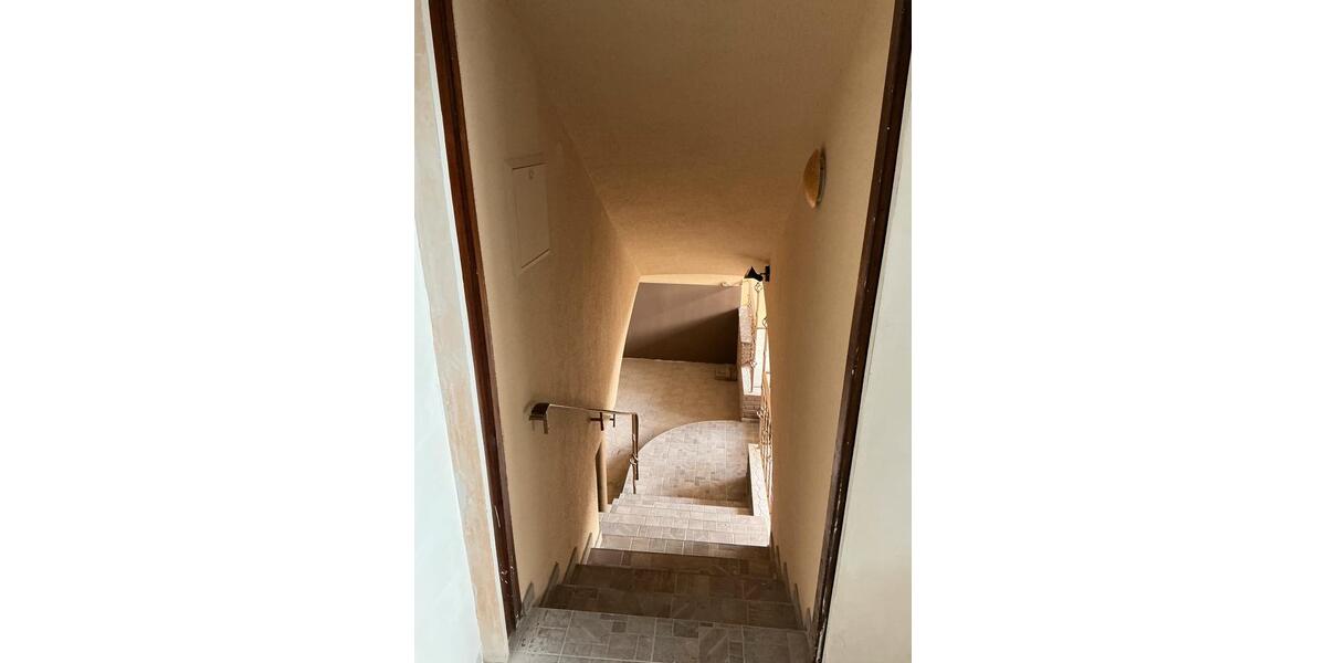 Einfamilienhaus Boppard - 9 Zimmer, 250 m&sup2;, 249.000&euro; | Angebot:26301067