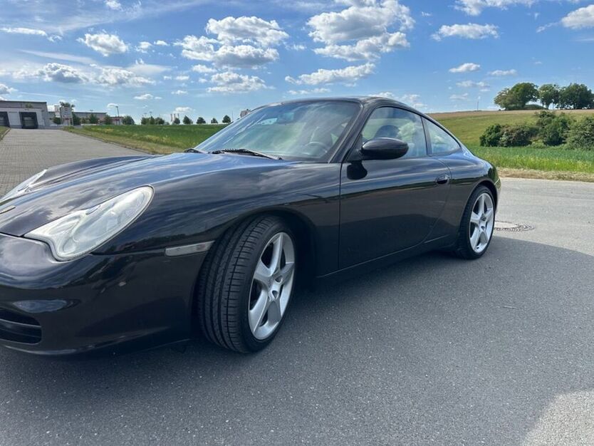 996
