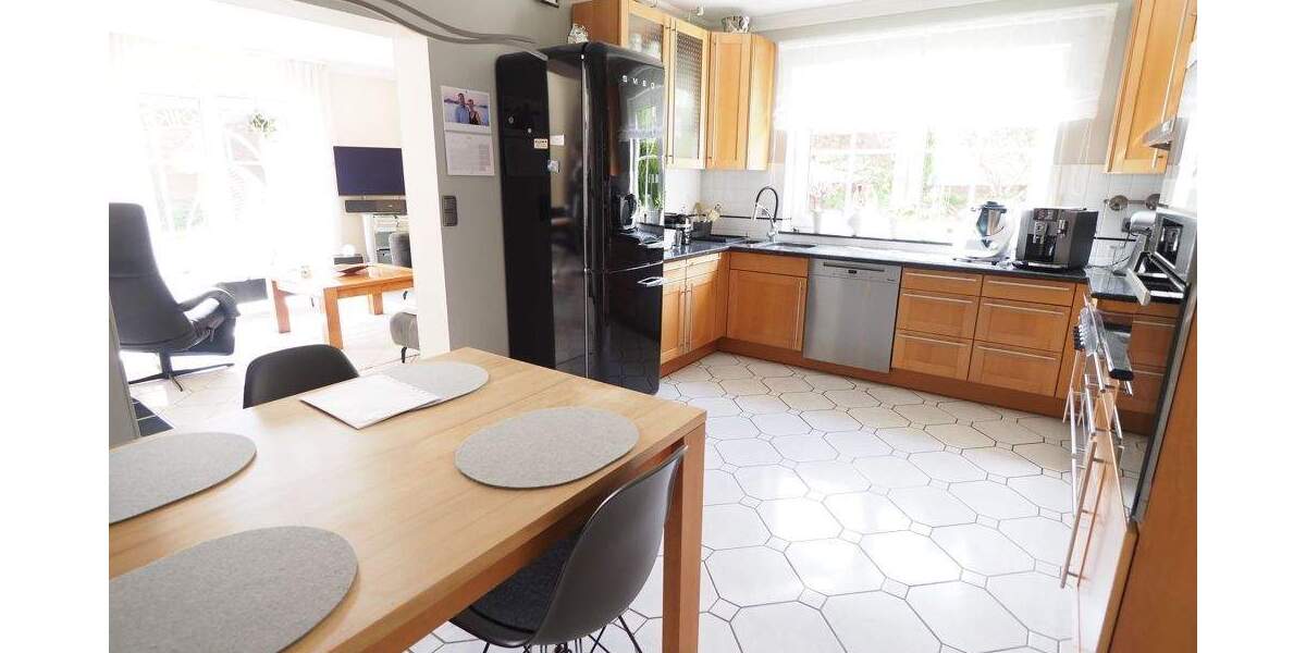 Mehrfamilienhaus, Wohnhaus Helferskirchen - 1 Zimmer, 284 m&sup2;, 599.000&euro; | Angebot:25770008
