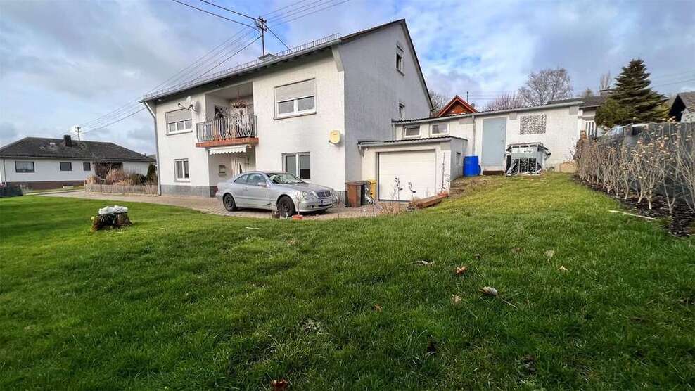 Haus zum Kaufen in Bannberscheid 398.000 € 258 m²