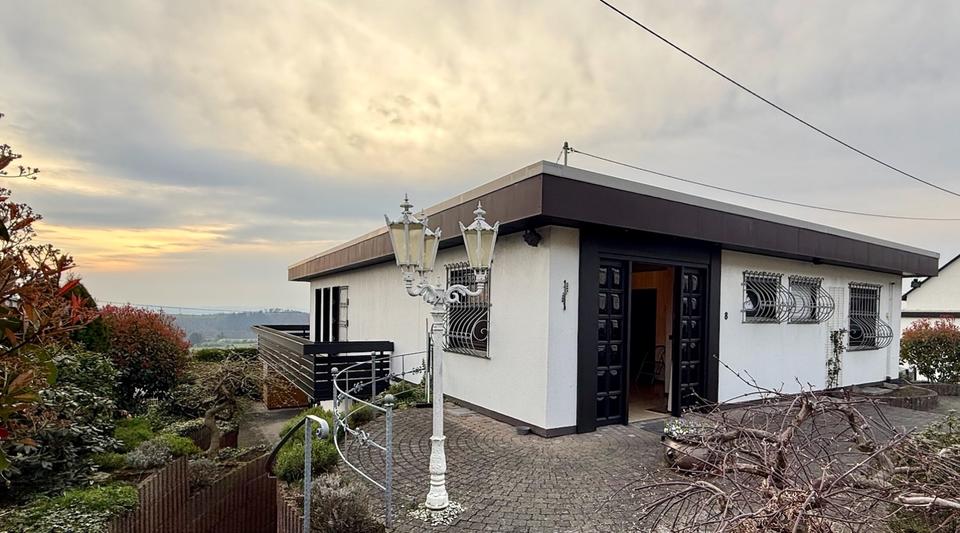Bungalow Hillscheid - 6.5 Zimmer, 182 m&sup2;, 397.000&euro; | Angebot:25929557