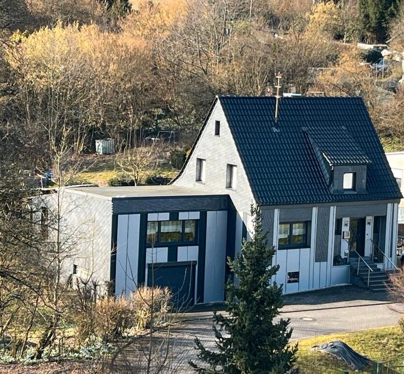 Haus freistehend Borod Einfamilienhaus saniert Natur