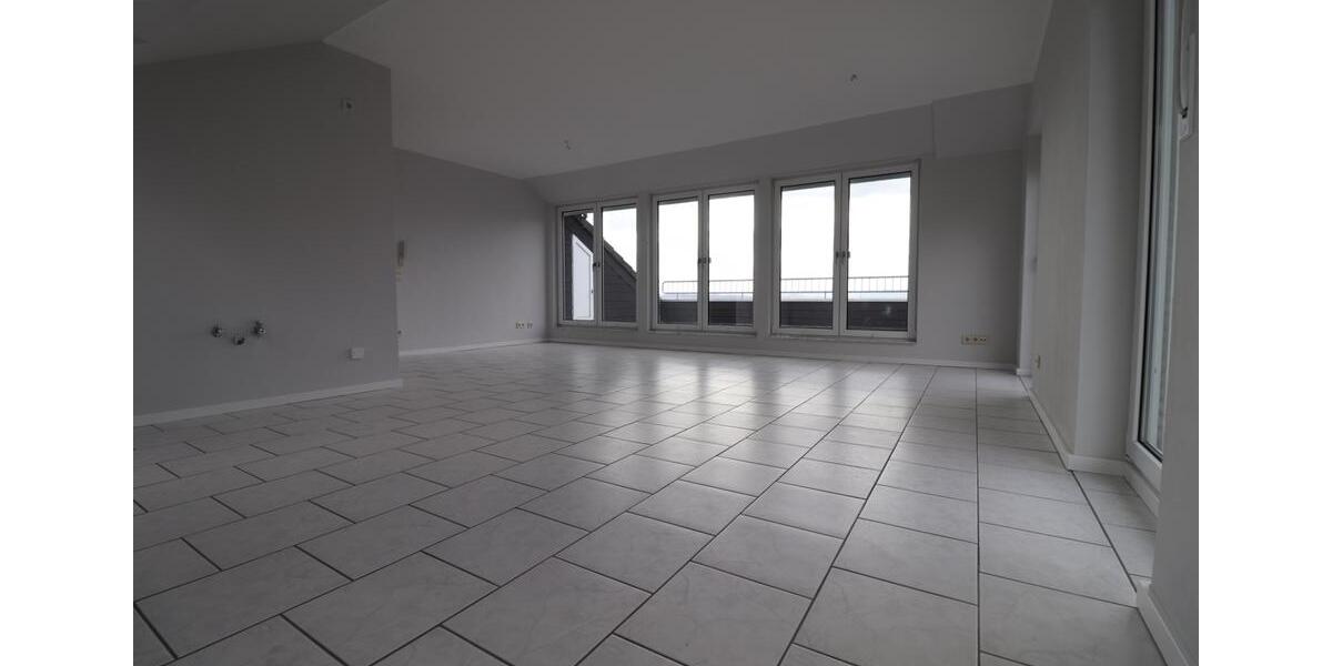 Modernes, aussergwöhnliches Single Dachterassenapartment 1 zimmer