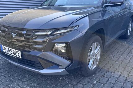 Hyundai TUCSON 10.000 km 41.990 € Koblenz 56072