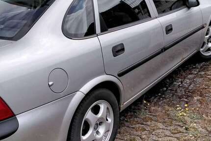 Opel Vectra 111.763 km 650 &euro; Bendorf 56170