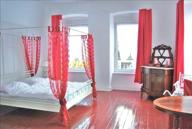 Einfamilienhaus Treis-Karden Karden - 13 Zimmer, 305 m&sup2;, 290.000&euro; | Angebot:26838490