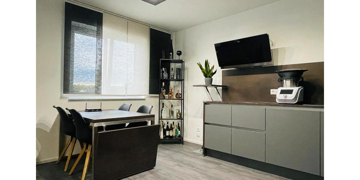 Einfamilienhaus Steimel - 2 Zimmer, 82 m&sup2;, 1.148&euro; | Angebot:26195209
