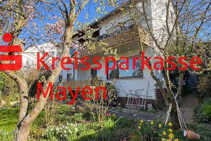 Haus Mayen - 9 Zimmer, 358 m&sup2;, 395.000&euro; | Angebot:27425821