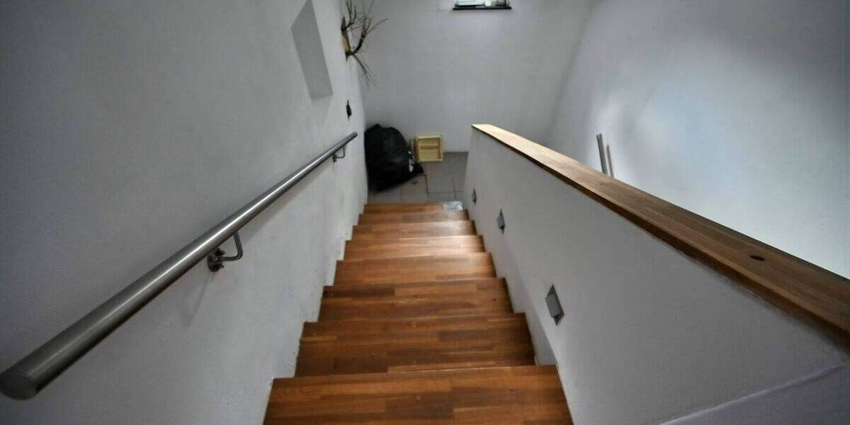 Mehrfamilienhaus, Wohnhaus Dahlheim - 1 Zimmer, 269 m&sup2;, 245.000&euro; | Angebot:26544673