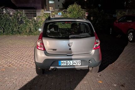 Dacia Sandero 128.017 km 2.800 &euro; Bassenheim 56220