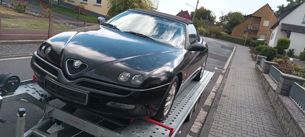 Alfa Romeo Spider 158.224 km 3.590 € Ruppach-Goldhausen 56412