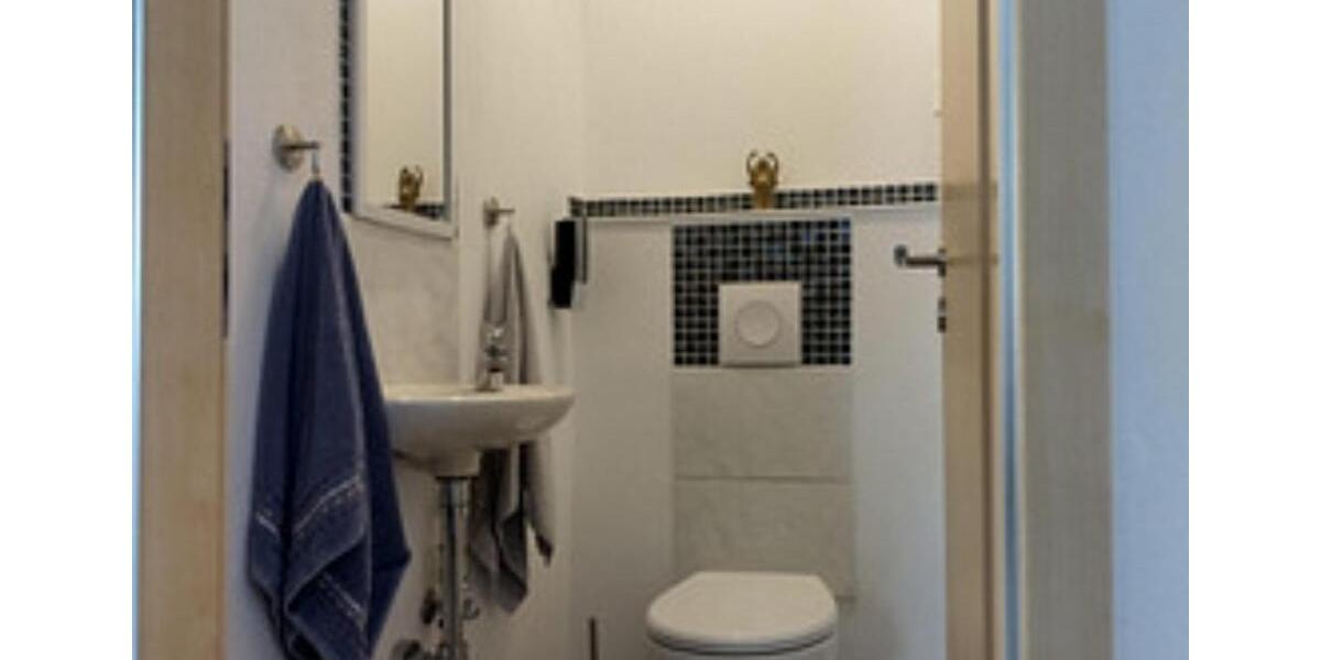 freistehendes Einfamilienhaus +Einliegerwohnung, saniert,möbliert 7 zimmer