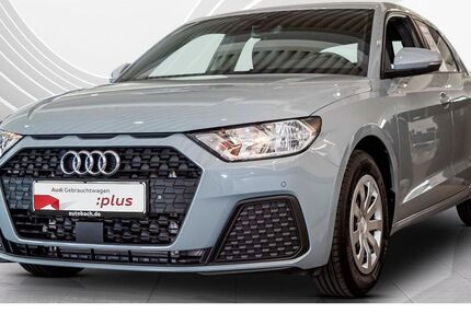 Audi A1 5.600 km 25.940 &euro; Diez 65582
