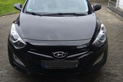 Hyundai i30 92.500 km 8.000 &euro; Koblenz 56073