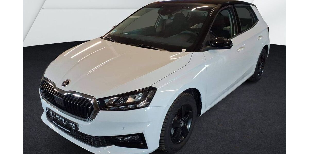Skoda Fabia 6.584 km 25.590 &euro; Diez 65582