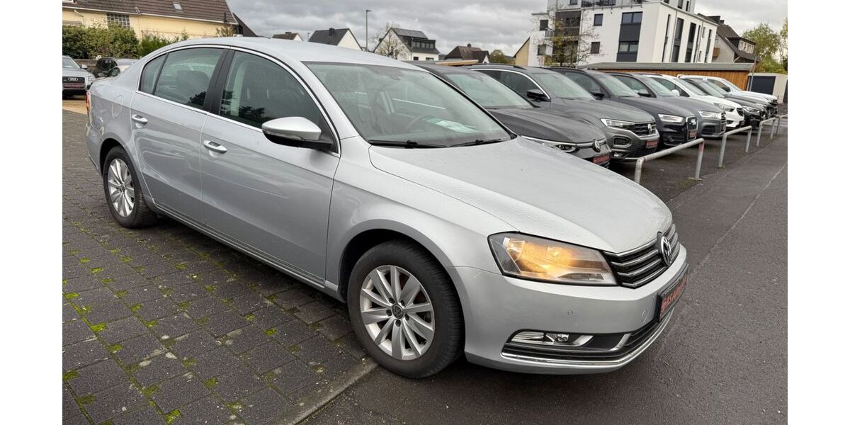VW Passat 94.000 km 9.999 € Bad Breisig 53498