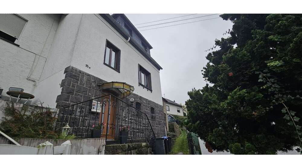 Haus zum Kaufen in Mayen 197.500 € 120 m²