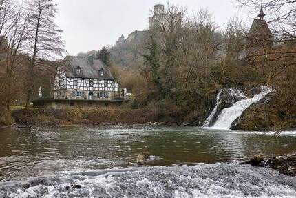 Gewerbeobjekt Roes - 1.250.000&euro; | Angebot:25672681