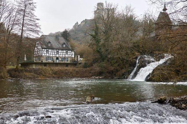 Gewerbeobjekt Roes - 1.250.000&euro; | Angebot:25672681