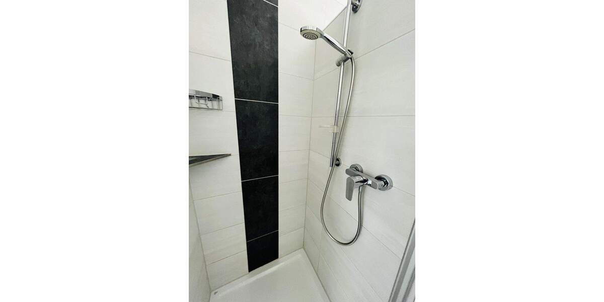 Etagenwohnung Andernach - 3 Zimmer, 98 m&sup2;, 1.180&euro; | Angebot:25094869