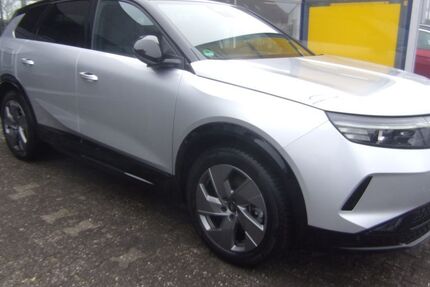 Opel Grandland (X) 6.000 km 36.750 &euro; Ransbach-Baumbach 56235