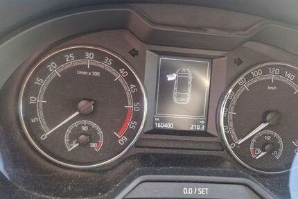 Skoda Octavia 160.400 km 10.000 &euro; Gering 56751