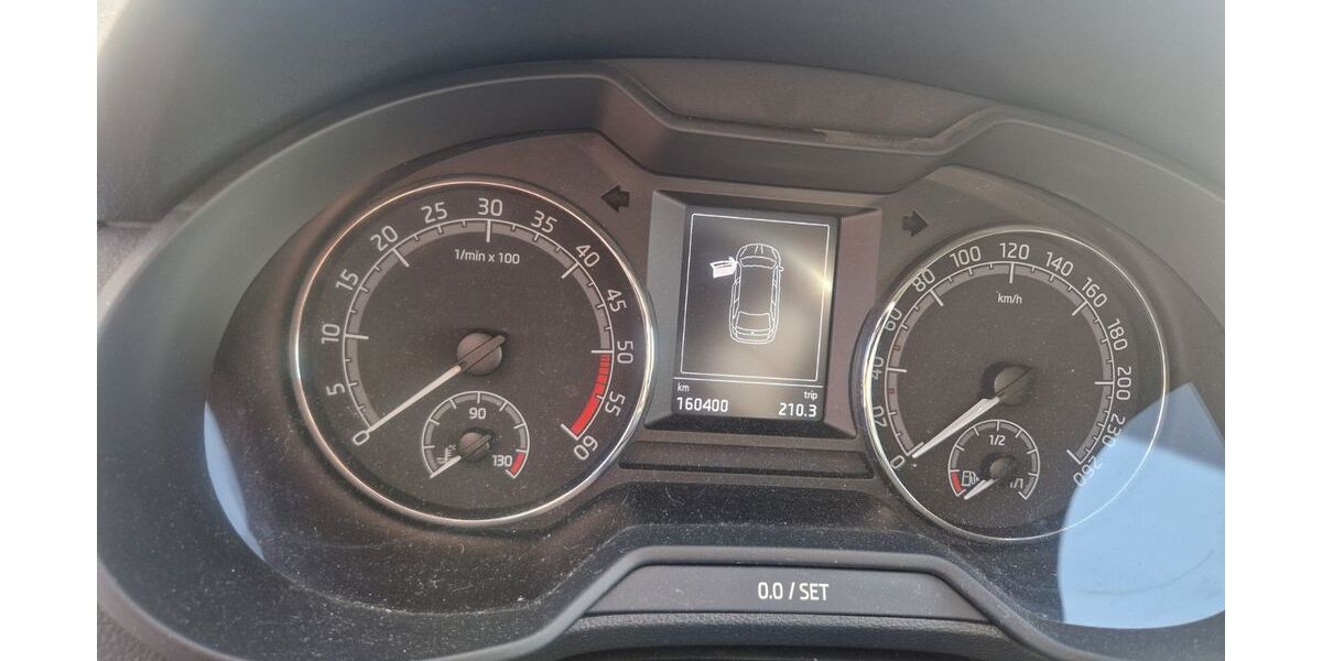 Skoda Octavia 160.400 km 10.000 &euro; Gering 56751