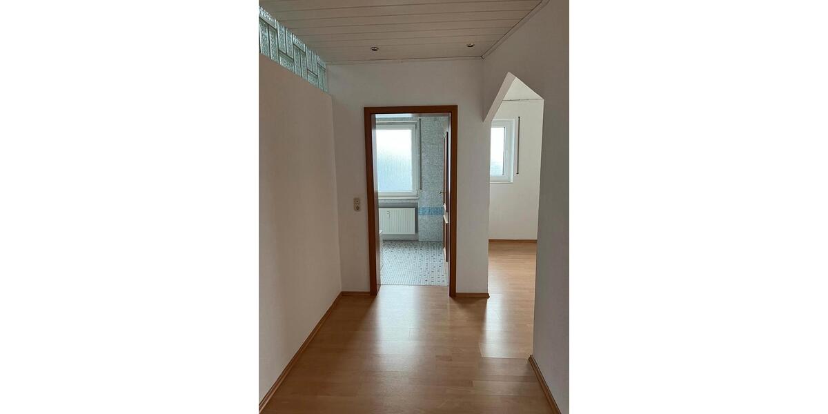 Etagenwohnung Dieblich - 1 Zimmer, 70 m&sup2;, 600&euro; | Angebot:26183373