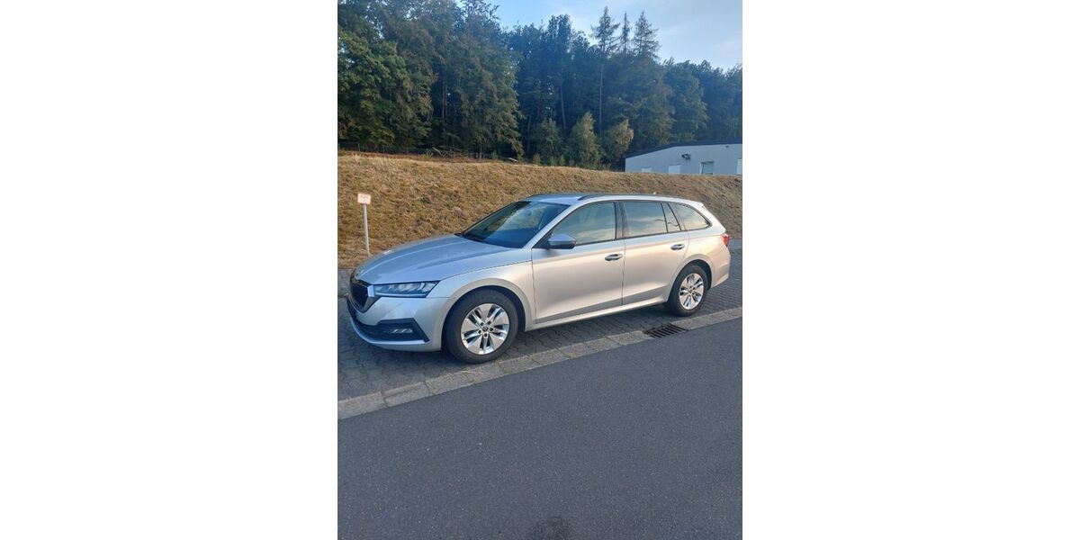 Skoda Octavia 91.000 km 12.990 &euro; Ransbach-Baumbach 56235