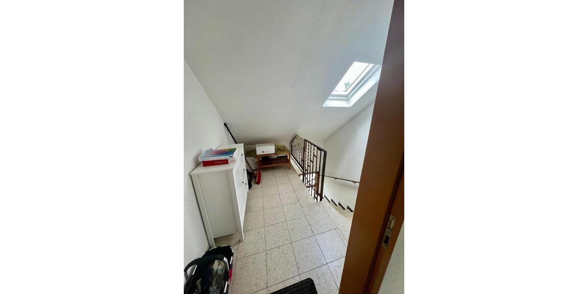 Etagenwohnung Hillscheid - 3 Zimmer, 82 m&sup2;, 650&euro; | Angebot:26692697