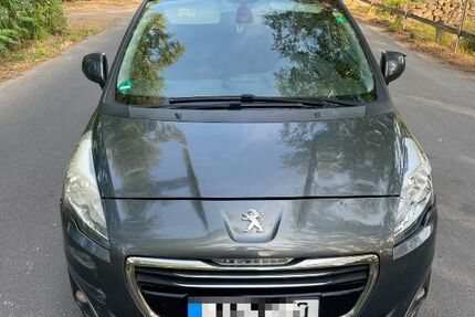Peugeot 5008 272.000 km 2.900 &euro; Plaidt 56630
