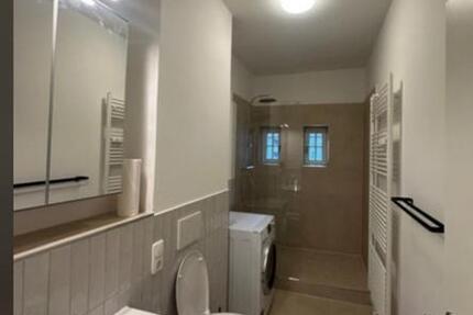 WG ZIMMER MIT ANMELDUNG (FLATSHARED) 1 zimmer